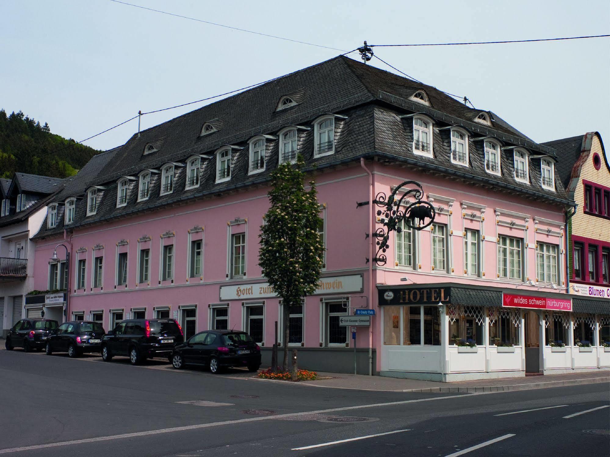 Gaestehaus Blaue Ecke Adenau Buitenkant foto